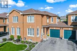 66 - 102 PINEDALE GATE Vaughan, ON L4L 8X3