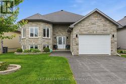 309 COLMAR STREET Russell, ON K0A 1W0