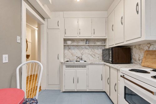 5150A Av. Coolbrook , Montréal (Côte-des-Neiges/Notre-Dame-de-Grâce), QC H3X 2L1 5