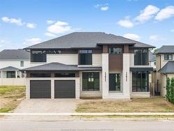 4910 Terra Bella Lasalle, ON N9H 0N1