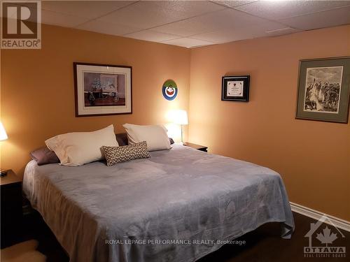 3376 CHILLIWACK WAY , Ottawa, Ontario K1T 1P7 4
