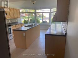 25 THORNRIDGE CRESCENT  Kitchener, ON N2M 4V9