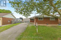 7156 WARDEN AVENUE Niagara Falls, ON L2G 5P8