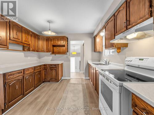 2733 Los Palmas Court, Mississauga, ON 