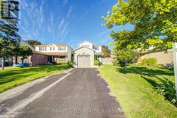 90 MOON DRIVE Barrie, ON L4N 7G9