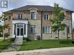 188 PARADELLE DRIVE Richmond Hill, ON L4E 0E4