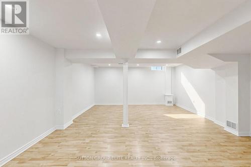 5684 Volpe Avenue, Mississauga, ON 