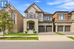 45 BOULTON TRAIL Oakville (Go Glenorchy), ON L6H 0Z9