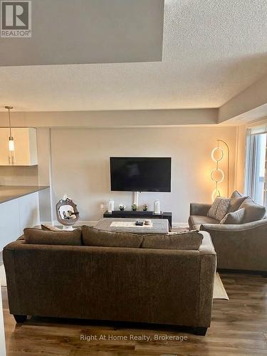 39 - 350 FISHER MILLS ROAD , Cambridge, Ontario N3C 4N5 5