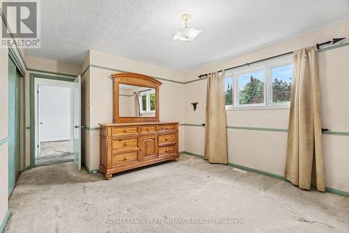 1374 Highgate Road, Ottawa, ON 