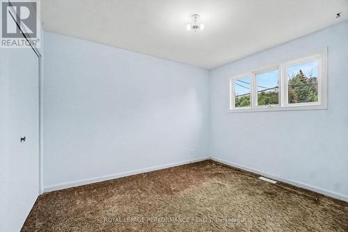 1374 Highgate Road, Ottawa, ON 