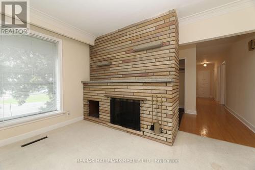 41 COMMONS DRIVE , Toronto, Ontario M1T 1E3 4