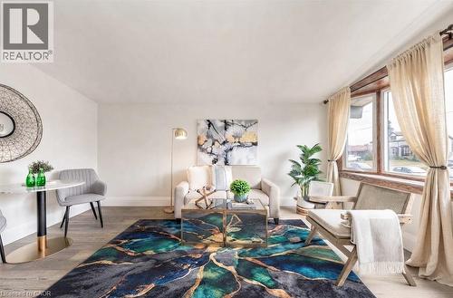 134 Deschene Avenue, Hamilton, ON 