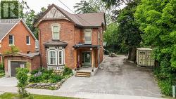 121 MULCASTER STREET  Barrie, ON L4M 3M8