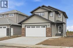 137 Emma CRESCENT  Martensville, SK S0K 2T0