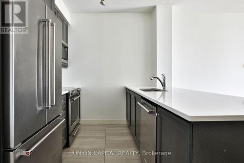 310 - 825 CHURCH STREET , Toronto, Ontario M4W 3Z4 3