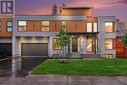 218 WOODLAND AVENUE Ottawa, ON K2B 5C9