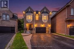 57 BENTWOOD CRESCENT Vaughan, ON L4J 8R3