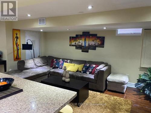 75 DONWOODS(LOWER ) COURT , Brampton, Ontario L6P 1T7 4