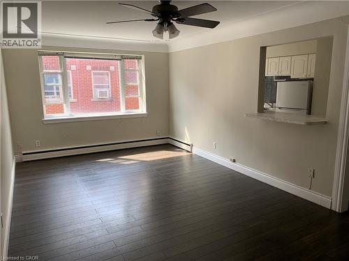 7 APPLEWOOD Avenue Unit# 10 , Stoney Creek, Ontario L8G 3S4 2