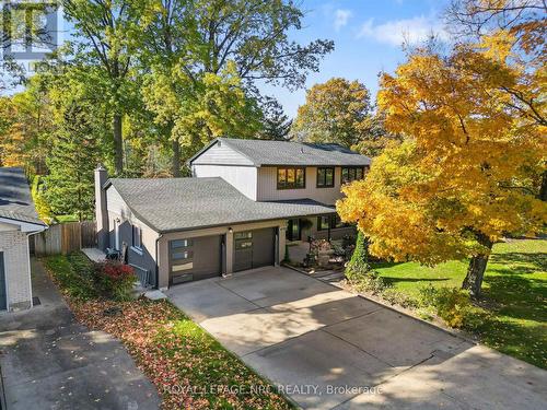 16 BRIARFIELD CRESCENT  St. Catharines (Glendale/Glenridge), ON L2T 3T5