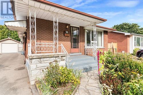 30 Goldfinch Road, Hamilton, ON 