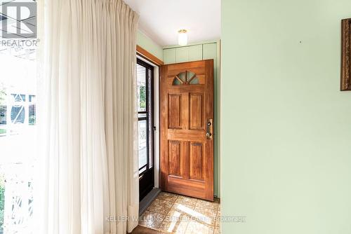 30 Goldfinch Road, Hamilton, ON 