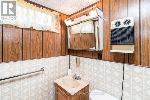 30 Goldfinch Road, Hamilton, ON 