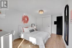 Third bedroom with extra deep closet - 