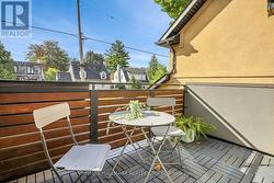 Private balcony - 