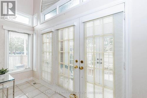 5772 Whitehorn Avenue, Mississauga, ON 