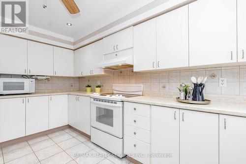 5772 Whitehorn Avenue, Mississauga, ON 