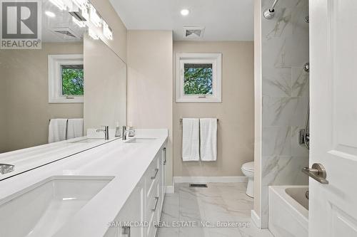 1664 Howat Crescent, Mississauga, ON 