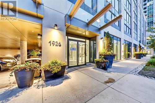 2505 - 1926 LAKESHORE BOULEVARD W , Toronto, Ontario M6S 1A1 3