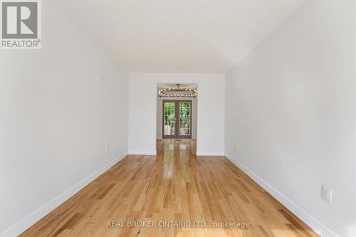 805 Tate Avenue, Hamilton, ON 