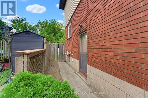 805 Tate Avenue, Hamilton, ON 