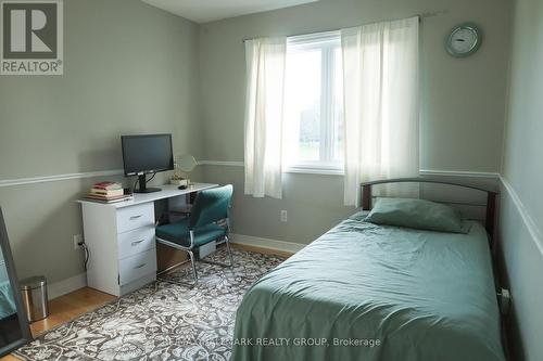 44 Winnegreen Court, Ottawa, ON 
