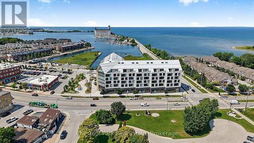 618 - 31 HURON STREET , Collingwood, Ontario L9Y 5T7 2