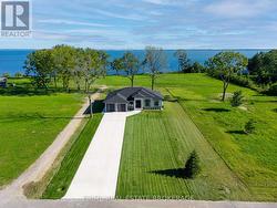 9 BLACK WALNUT DRIVE Norfolk, ON N0E 1P0