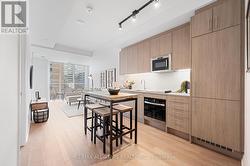 408 - 286 MAIN STREET  Toronto, ON M4C 0B3