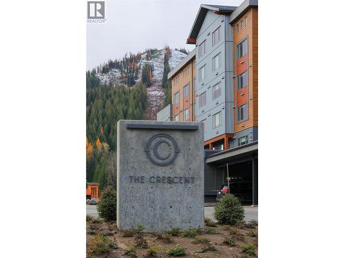 4280 Red Mountain Road Unit# 319  Rossland, BC V0G 1Y0