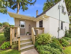2 REGINA ROAD Huron East (Vanastra), ON N0M 1L0