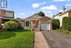 20 PICKWICK DRIVE Ottawa, ON K2J 3H7