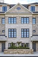 55 - 30 DUNPAR CRESCENT Mississauga, ON L4M 2R5