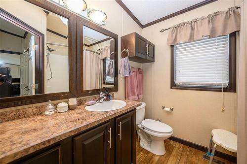 24 Silverdale Crescent, Winnipeg, MB 