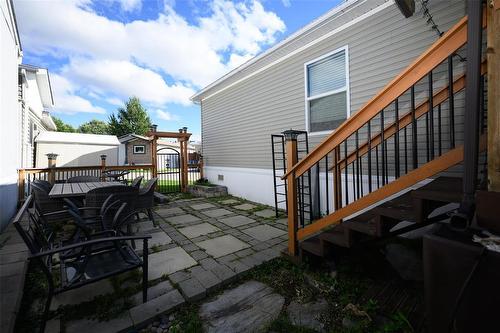 24 Silverdale Crescent, Winnipeg, MB 