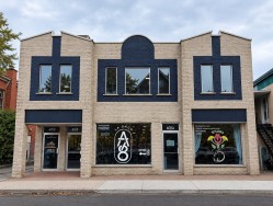 A-410 Rue Principale  Lachute, QC J8H 1Y2