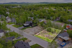 Rue Régina-Gagnon Sherbrooke (Brompton/Rock Forest/Saint-Élie/Deauville), QC J1N 4B5