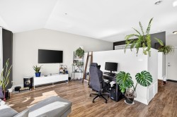Salon - 