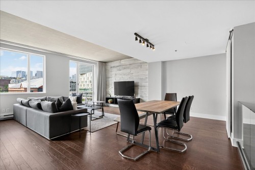302-363 Rue St-Hubert , Montréal (Ville-Marie), QC H2L 0A8 3